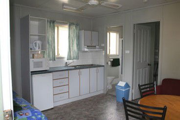 Avon Caravan Village - Tourism Caloundra 2