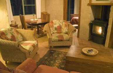 Bawley Bush Cottages - Tourism Caloundra 1