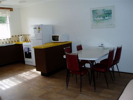 Clovelly Holiday Units - Tourism Caloundra 4