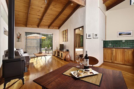 Aiyana Retreat - Tourism Caloundra 3