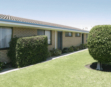 Port Denison Holiday Units - Tourism Caloundra 3