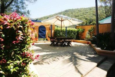 Blueys By The Beach Motel - Tourism Caloundra 0