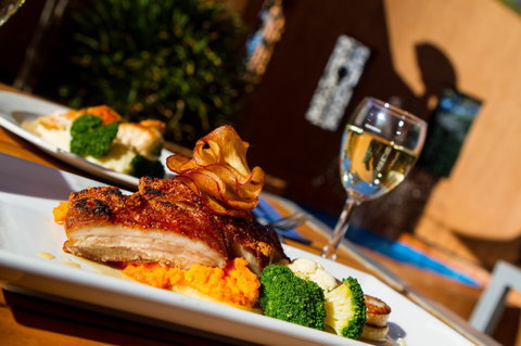 The View On Hannans - Tourism Caloundra 3