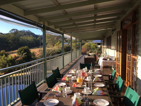 Amamoor Lodge - Tourism Caloundra 2