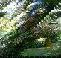 Balgal Beach Holiday Units - Tourism Caloundra