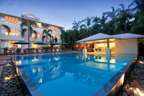 Cayman Villas Port Douglas - Tourism Caloundra 1