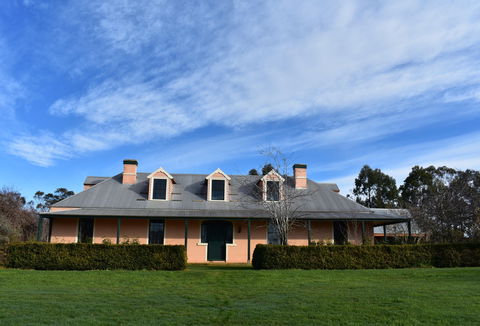 Clayfield Homestead - Tourism Caloundra 0