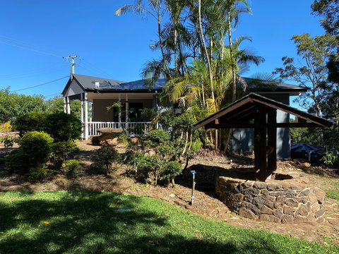 Clouds Mapleton - Tourism Caloundra 1