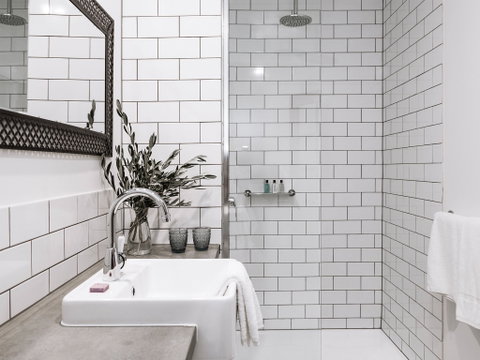 Farmers Arms Hotel Daylesford - Tourism Caloundra 1