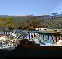 Forest Walks Lodge - Eco-Accommodation - Tourism Caloundra