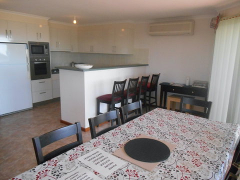 Hardwicke Espy - Tourism Caloundra 1