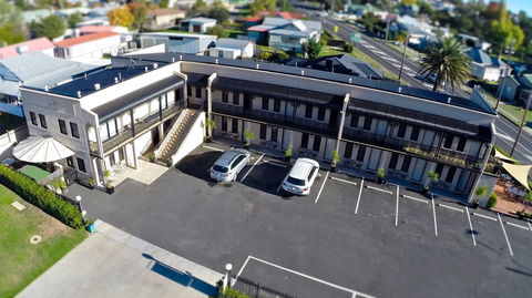 Inverell Terrace Motor Lodge - Tourism Caloundra 0
