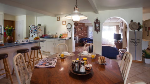 Kathys Place Bed And Breakfast - Tourism Caloundra 0