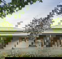 Magnolia Cottage - Tourism Caloundra