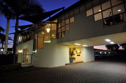 McNevins Maryborough Motel - Tourism Caloundra 0