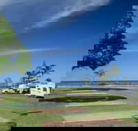 Moore Park Beach Holiday Park - Tourism Caloundra