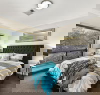 Mount Gambier Apartments - Accommodation on Lansell 1 - Tourism Caloundra