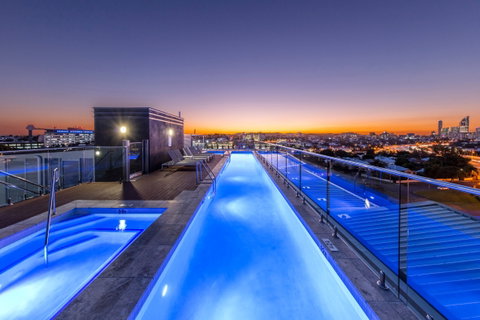 Oaks Brisbane Woolloongabba Suites - Tourism Caloundra 0