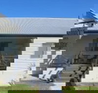 Pennell's Lysander Cottage - Tourism Caloundra