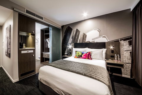 Sage Hotel James Street - Tourism Caloundra 0
