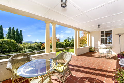 Silvermere Guesthouse - Tourism Caloundra 1