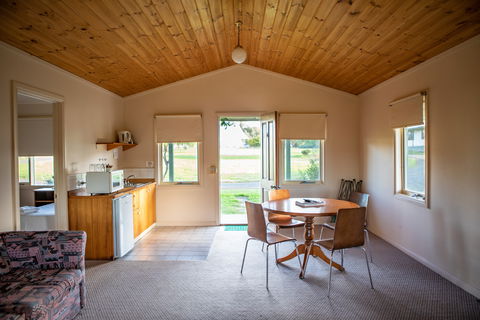 Suma Park Estate - Tourism Caloundra 2