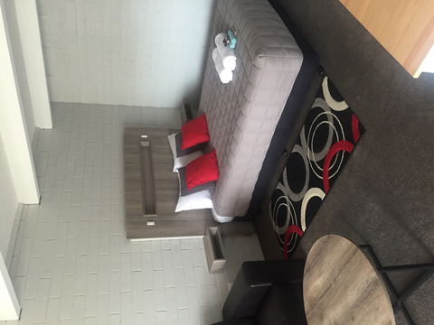 Thomas Lodge Motel - Tourism Caloundra 0