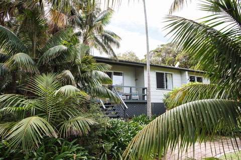 Waimarie Apartments - Tourism Caloundra 0