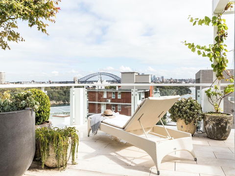 Wylde St Penthouse - Tourism Caloundra 2