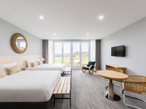 Abode Malua Bay - Tourism Caloundra 2