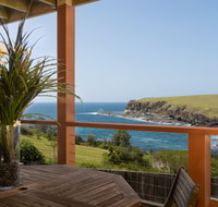 Absolute Oceanfront Cottage - Tourism Caloundra