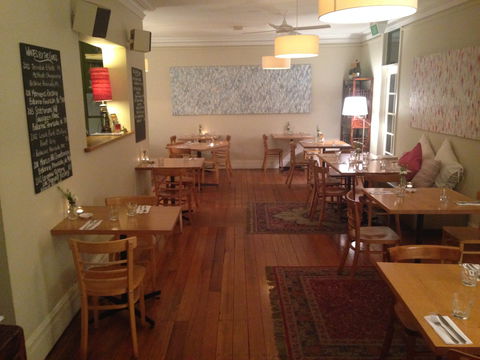 Athelstane House - Tourism Caloundra 1