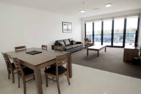 Banna Suites - Tourism Caloundra 2