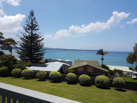 Batehaven Beauty - Tourism Caloundra 0