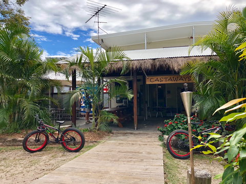 Castaways Moreton Island - Tourism Caloundra 0