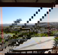 Clare View Accommodation - Clare View Cottage - Tourism Caloundra