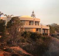 Cliff House Beachfront Villas - Tourism Caloundra