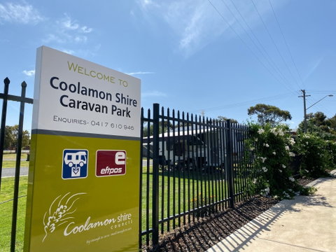 Coolamon Caravan Park - Tourism Caloundra 0