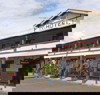 Crown Hotel Motel - Tourism Caloundra