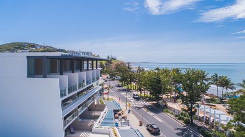 Echelon Apartments Yeppoon - Tourism Caloundra 0