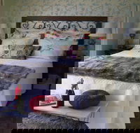 Gooromon Park Cottages - Tourism Caloundra