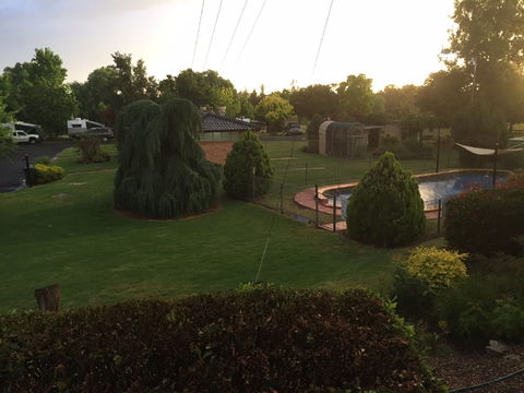 Inverell Caravan Park - Tourism Caloundra 2