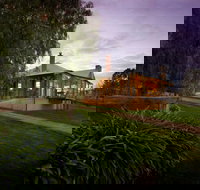 Longview Vineyard Accommodation - Tourism Caloundra