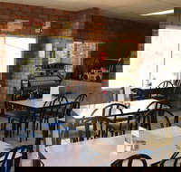 Mataranka Roadhouse and Cabins - Tourism Caloundra