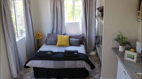 Mataranka Roadhouse And Cabins - Tourism Caloundra 2