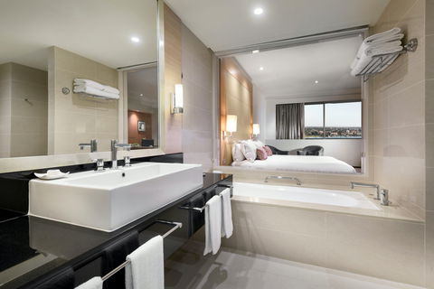 Pan Pacific Perth - Tourism Caloundra 2