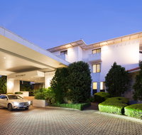Ramada by Wyndham Diplomat Canberra - Tourism Caloundra