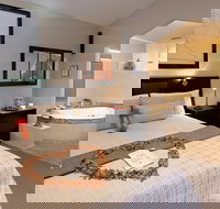 Riverview Rise Retreats - Tourism Caloundra