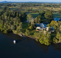 Riverside Holiday Retreat Yamba - Tourism Caloundra
