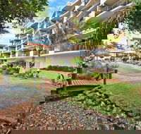 Sails Resort on Golden Beach - Tourism Caloundra